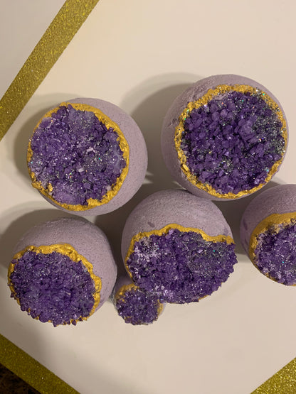 Relax Bath Bomb Geode